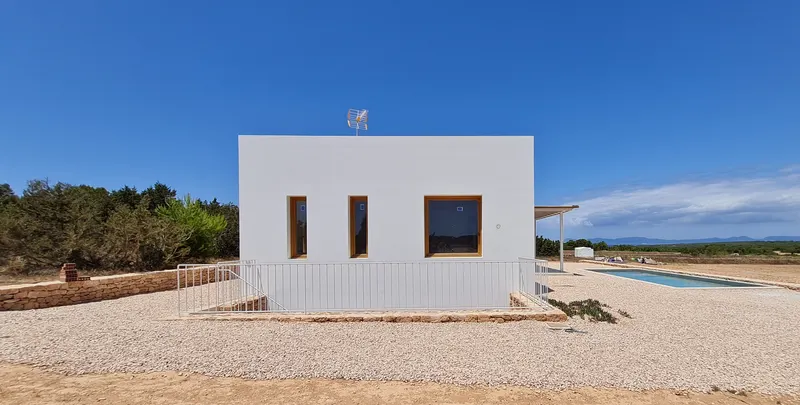 Can Cordeta: fachada sureste frontal