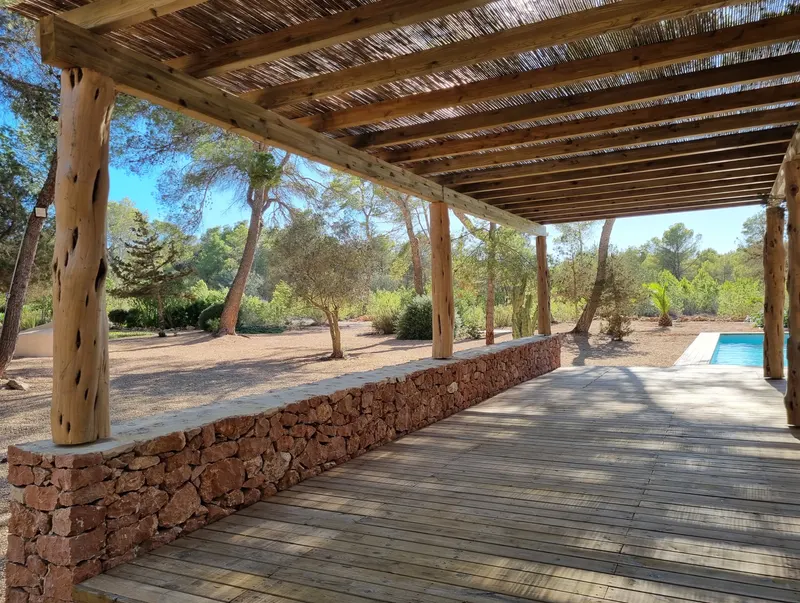 Piscina Casa Cigala: muro