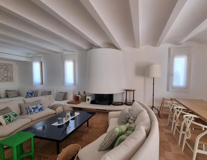 Ses Algues 1: interior salón