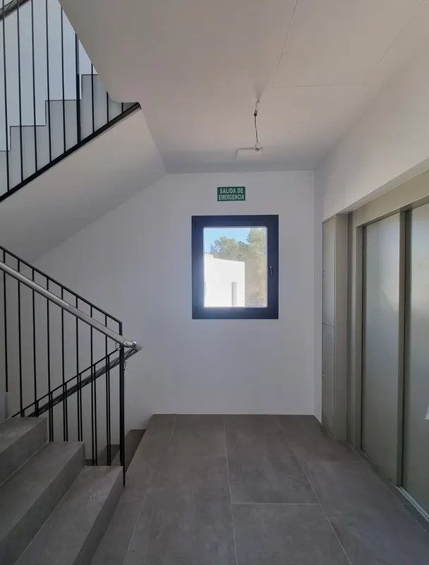 UA20 EPJ: interior rellano